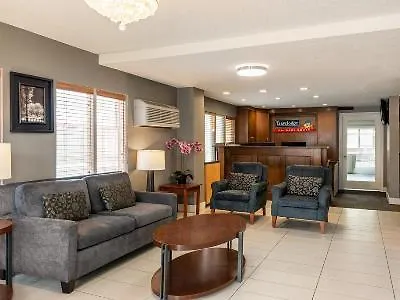 Hotel Travelodge By Wyndham Calgary South
