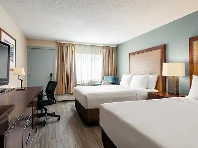 Travelodge By Wyndham Calgary South Canada