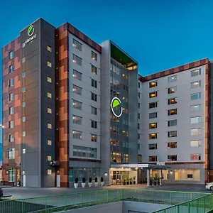 Hotel Element Airport